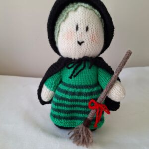 Florabunda Gifts - Knitted Witch
